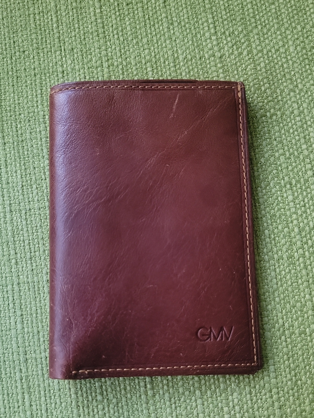 GanMarcoVenturi Brown Leather Passport Wallet - Classic Men's Accessory